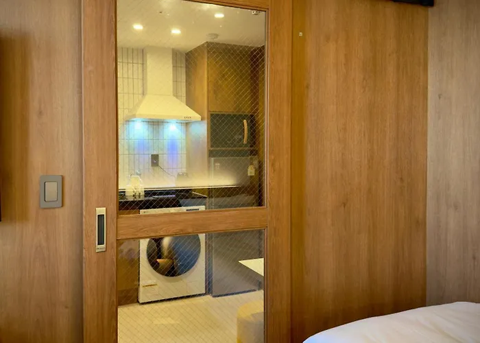 Aparthotel Constello Myeongdong 4*
