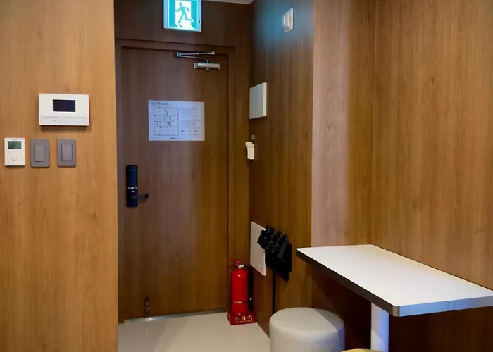Aparthotel Constello Myeongdong 4*