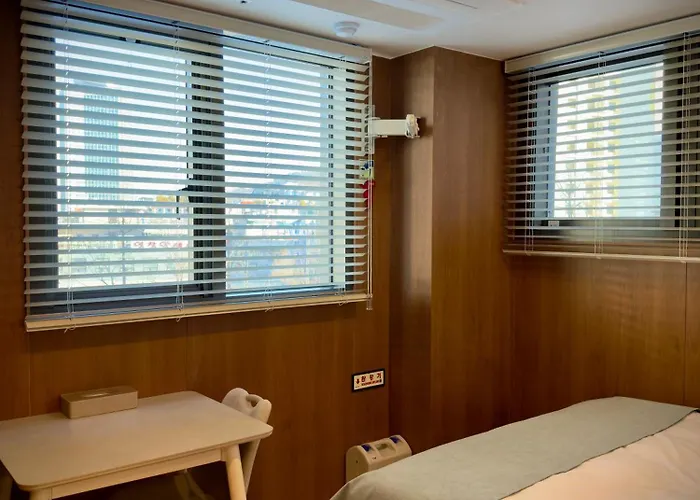 Aparthotel Constello Myeongdong 4*